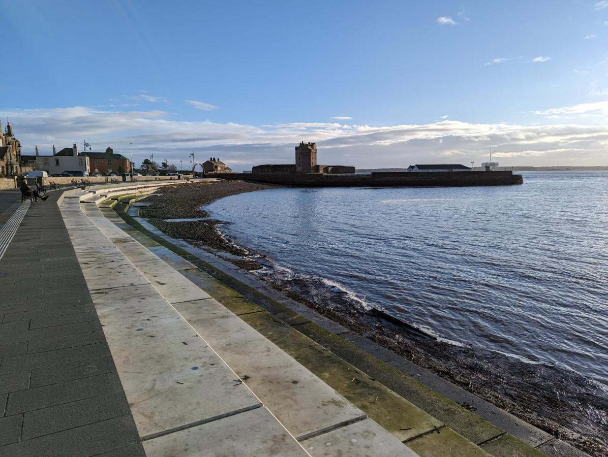 Great Location, Large 1 Bed Flat With Parking Daire Broughty Ferry Dış mekan fotoğraf